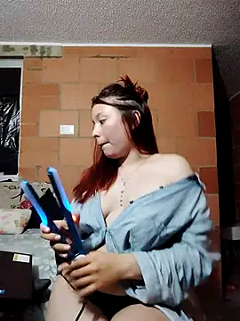 Snapshot of MorganaTheQueen chatting on April 27, 2026, 2:53 am MorganaTheQueen online show from April 27, 2026, 2:53 am