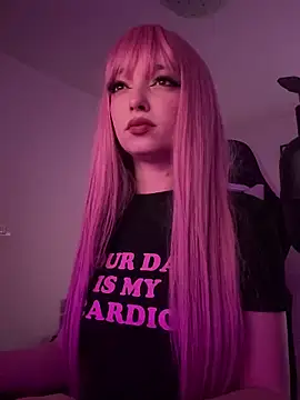 SweetCandyDoll online show from April 8, 2026, 7:04 pm