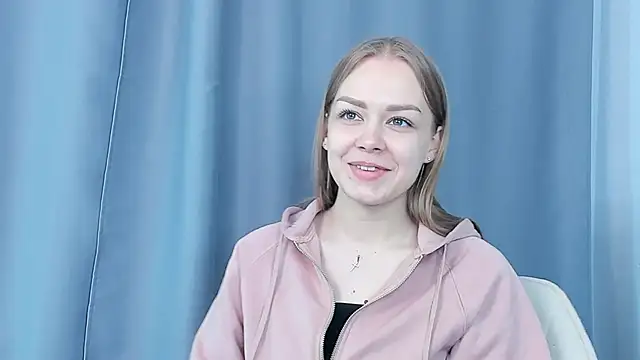 DianneBribiesca online show from April 16, 2026, 7:31 am