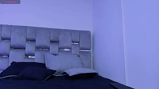 Snapshot of Luca_Voss chatting on April 15, 2026, 11:59 am Luca Voss online show from April 15, 2026, 11:59 am