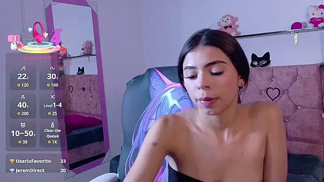 Snapshot of VelinaHoney chatting on May 15, 2026, 12:58 pm VelinaHoney online show from May 15, 2026, 12:58 pm