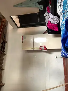 Snapshot of tyraba chatting on April 15, 2026, 5:28 pm tyraba online show from April 15, 2026, 5:28 pm