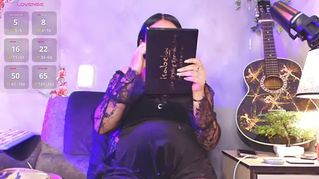 ambar  devon online show from April 12, 2026, 8:12 pm