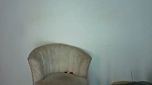 Snapshot of steicy_torres chatting on April 18, 2026, 7:58 pm steicy torres online show from April 18, 2026, 7:58 pm