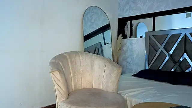 Snapshot of steicy_torres chatting on April 22, 2026, 4:47 pm steicy torres online show from April 22, 2026, 4:47 pm