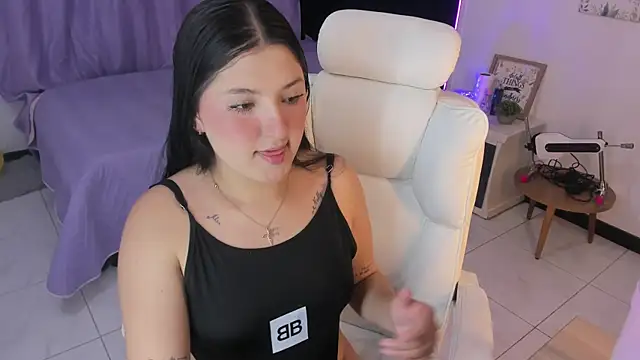 Snapshot of Celestee_21 chatting on July 8, 2026, 10:54 pm Celestee 21 online show from July 8, 2026, 10:54 pm