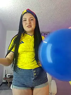 Snapshot of Celestee_21 chatting on June 18, 2026, 1:48 am Celestee 21 online show from June 18, 2026, 1:48 am