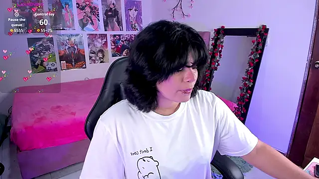 Jenna Greyy  online show from April 10, 2026, 6:59 pm