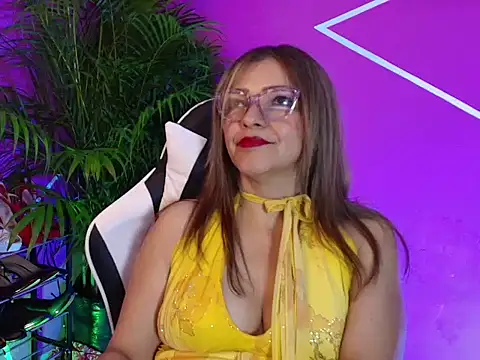 CarolMis 79 online show from April 13, 2026, 11:58 am