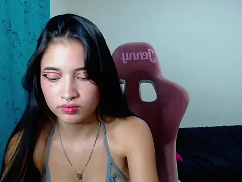 lau ri online show from June 6, 2026, 4:28 am