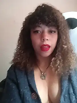 Snapshot of SweetJeii chatting on July 1, 2026, 5:46 pm SweetJeii online show from July 1, 2026, 5:46 pm