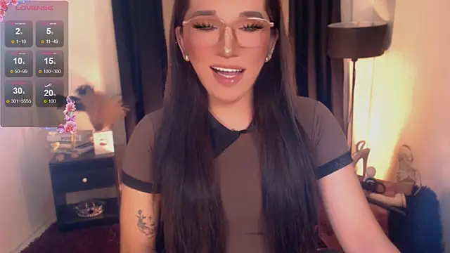 Snapshot of Precious_RoseDollxxx chatting on June 15, 2026, 6:46 am Precious RoseDollxxx online show from June 15, 2026, 6:46 am