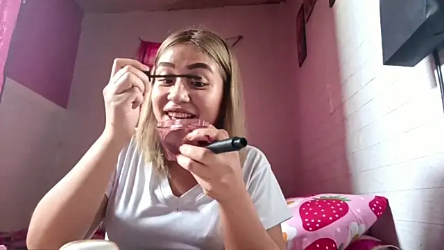 TamRuman online show from April 11, 2026, 3:03 am