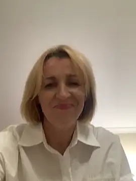 Beautiful Princess Diana online show from April 13, 2026, 7:29 pm