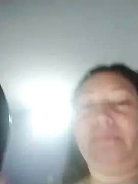 Snapshot of Dayis_2 chatting on April 21, 2026, 6:36 pm Dayis 2 online show from April 21, 2026, 6:36 pm
