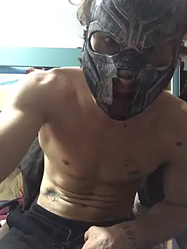 Eyelessmage1 online show from April 13, 2026, 6:23 pm