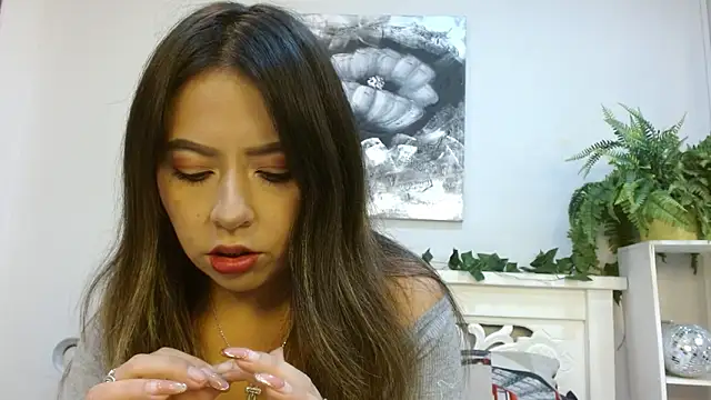 Snapshot of SalomeMartinez_ chatting on May 22, 2026, 3:32 pm SalomeMartinez online show from May 22, 2026, 3:32 pm