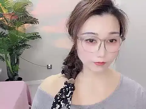 Snapshot of Yunxi- chatting on April 26, 2026, 1:19 pm Yunxi- online show from April 26, 2026, 1:19 pm