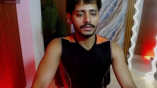 milo tay online show from April 15, 2026, 4:29 am