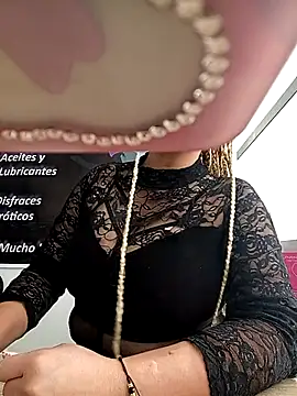 Snapshot of LUISA__07 chatting on April 16, 2026, 12:39 pm LUISA 07 online show from April 16, 2026, 12:39 pm