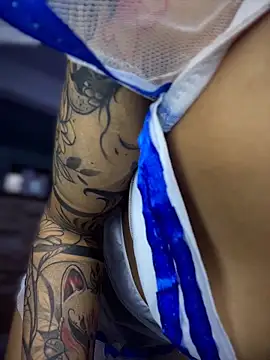 SweetTroubleeX online show from April 13, 2026, 12:31 pm