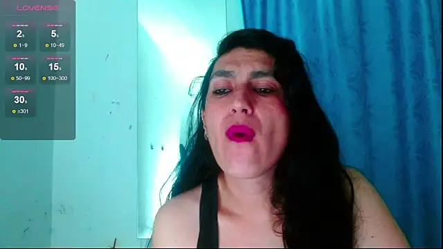 Snapshot of diosa_gil chatting on June 10, 2026, 12:23 am diosa gil online show from June 10, 2026, 12:23 am