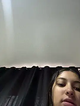 Snapshot of Lucyfer-fire chatting on April 21, 2026, 11:06 am Lucyfer-fire online show from April 21, 2026, 11:06 am