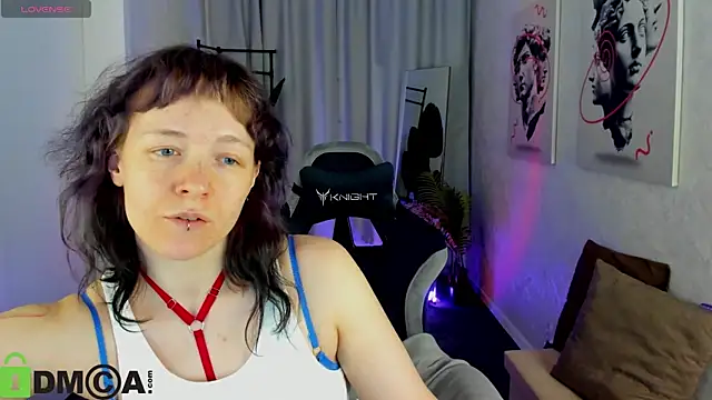 Ricki Bloom online show from June 3, 2026, 9:32 am