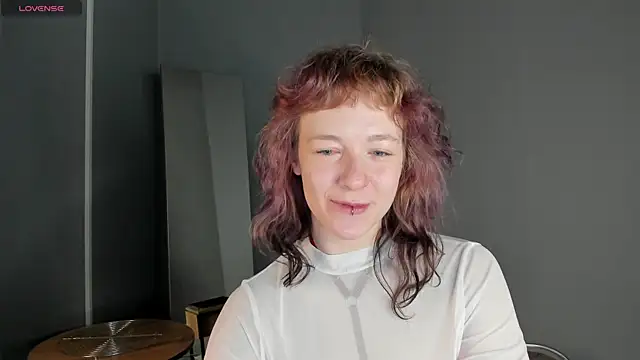 Snapshot of Ricki_Bloom chatting on June 30, 2026, 1:16 am Ricki Bloom online show from June 30, 2026, 1:16 am