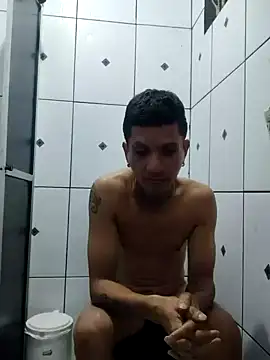 elchamogabotiktok online show from May 5, 2026, 5:10 am