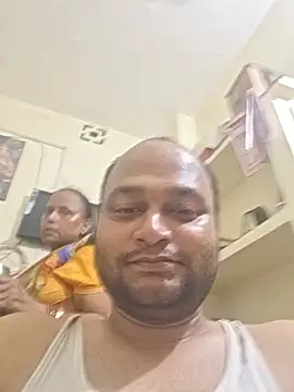 Snapshot of thenudemale chatting on June 17, 2026, 5:56 pm thenudemale online show from June 17, 2026, 5:56 pm