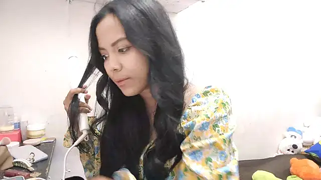 LiliyanaS online show from April 11, 2026, 6:21 am