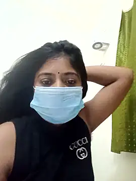 Snapshot of dearmona00 chatting on May 28, 2026, 10:11 am dearmona00 online show from May 28, 2026, 10:11 am