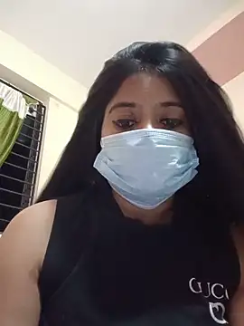 Snapshot of dearmona00 chatting on June 6, 2026, 6:35 pm dearmona00 online show from June 6, 2026, 6:35 pm