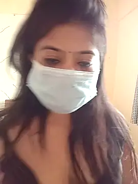 Snapshot of dearmona00 chatting on July 12, 2026, 7:42 am dearmona00 online show from July 12, 2026, 7:42 am