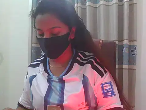 Snapshot of zareen_approach chatting on July 3, 2026, 8:04 pm zareen approach online show from July 3, 2026, 8:04 pm