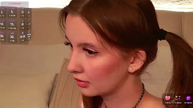 Molly  Quinn online show from April 14, 2026, 5:40 pm