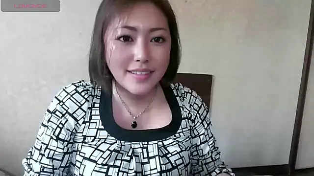 Snapshot of Anna_jpn8 chatting on April 23, 2026, 2:07 am Anna jpn8 online show from April 23, 2026, 2:07 am