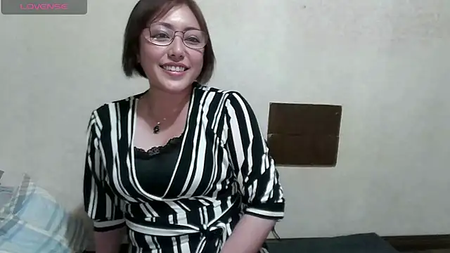 Snapshot of Anna_jpn8 chatting on May 28, 2026, 1:17 pm Anna jpn8 online show from May 28, 2026, 1:17 pm