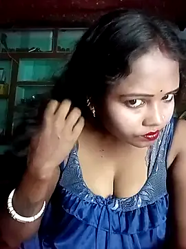 Sexy Stranger  online show from April 15, 2026, 4:33 pm