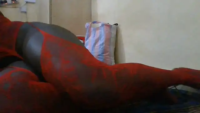 sweetbubbley online show from June 14, 2026, 4:14 am