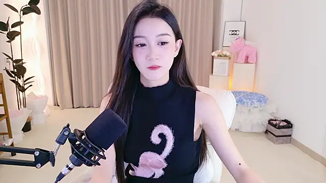 Snapshot of Dancing-CoCo-Pro chatting on July 2, 2026, 4:07 am Dancing-CoCo-Pro online show from July 2, 2026, 4:07 am