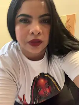 Snapshot of megan_purpura chatting on May 21, 2026, 7:00 pm megan purpura online show from May 21, 2026, 7:00 pm