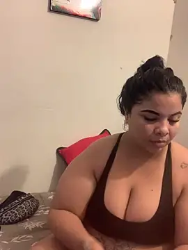 Snapshot of megan_purpura chatting on May 29, 2026, 8:15 pm megan purpura online show from May 29, 2026, 8:15 pm