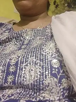Snapshot of Monika_telugu_queen chatting on June 25, 2026, 7:19 pm Monika telugu queen online show from June 25, 2026, 7:19 pm