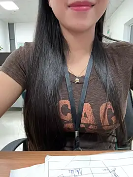 Snapshot of Skinny_asianMILF chatting on June 24, 2026, 3:05 am Skinny asianMILF online show from June 24, 2026, 3:05 am
