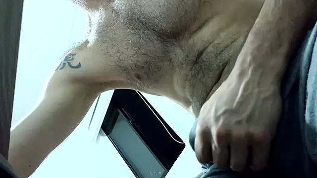 andrew 1520 online show from February 25, 2026, 2:34 am