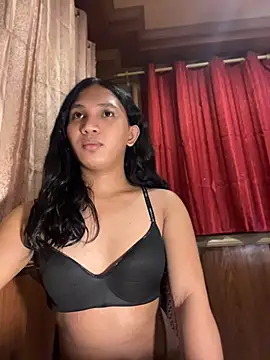 slutty aki online show from July 13, 2026, 2:16 pm
