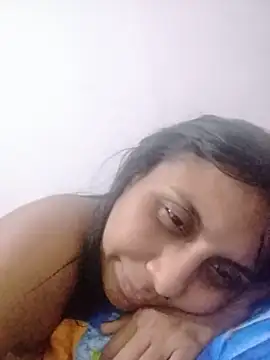 Snapshot of MELIZ_QUEEN chatting on June 6, 2026, 2:39 am MELIZ QUEEN online show from June 6, 2026, 2:39 am