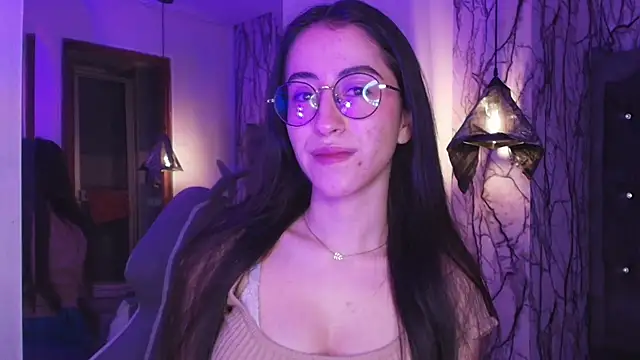 VictoriaSky  online show from April 15, 2026, 11:27 am